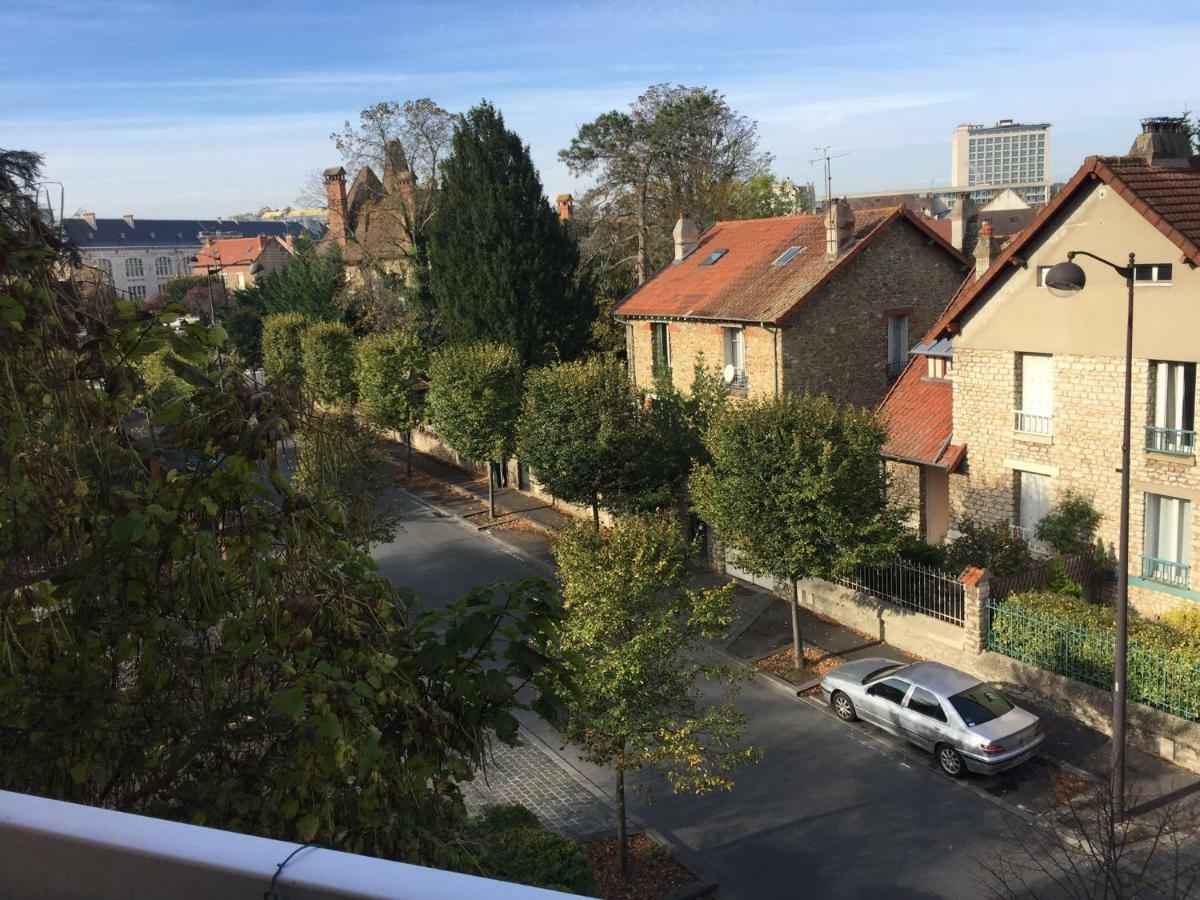 Grand Appartement A Louer Vue Sur Seine Melun Exterior foto