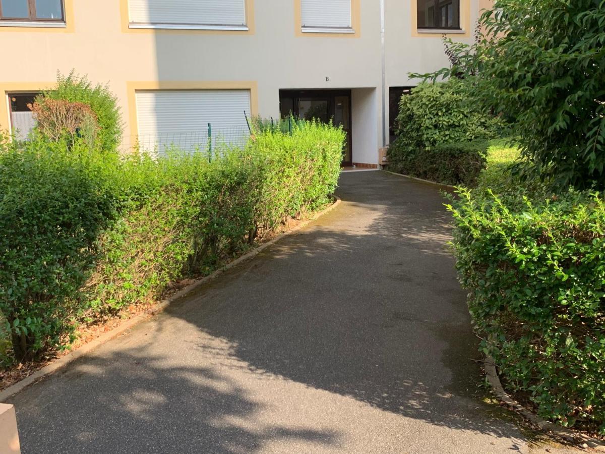 Grand Appartement A Louer Vue Sur Seine Melun Exterior foto